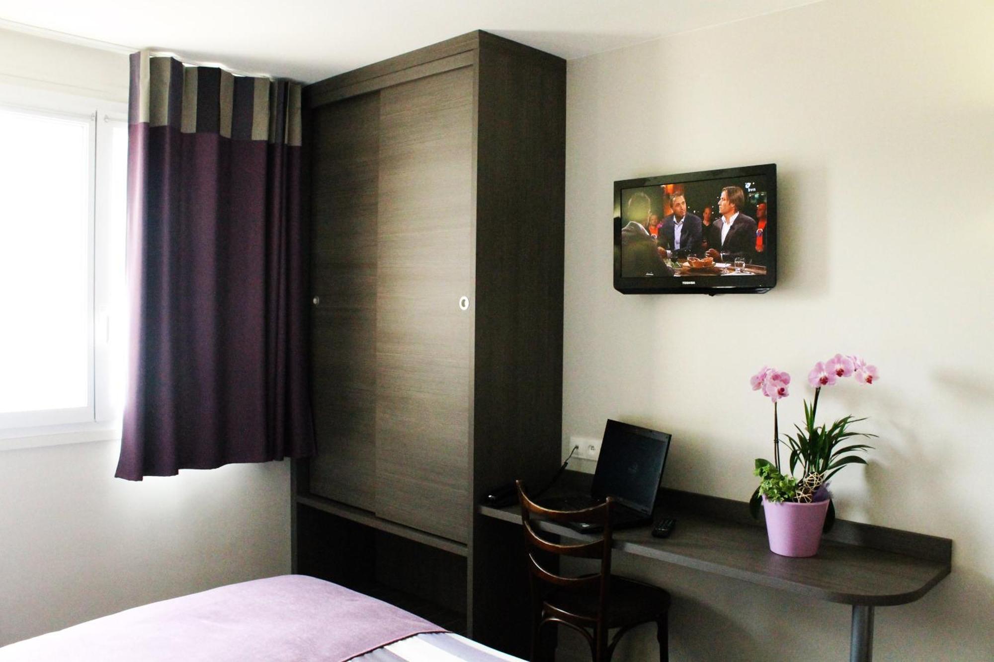 Hotel Des Rosiers 3*