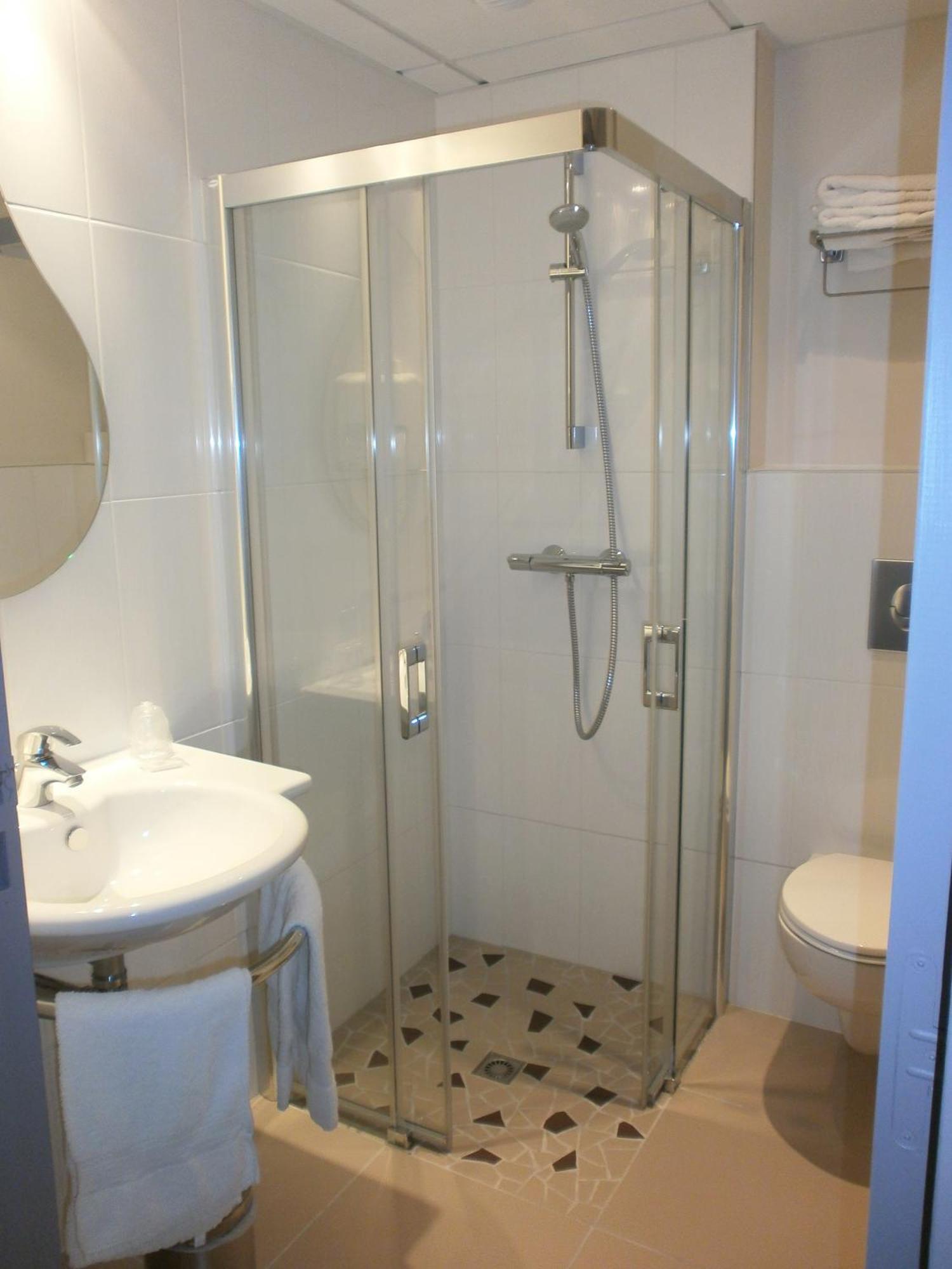 Hotel Des Rosiers 3*